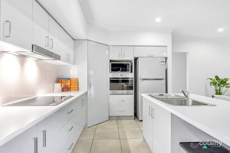 Property photo of 39 Starboard Street Trinity Beach QLD 4879