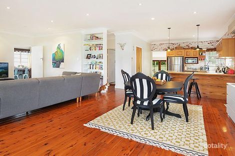 Property photo of 52 Provincial Road Holland Park QLD 4121