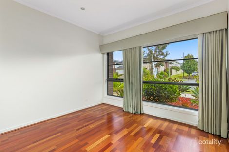 Property photo of 13 Appledale Way Wantirna South VIC 3152