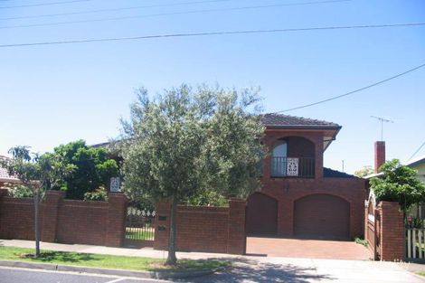 8 Greenwood St, Pascoe Vale South, VIC 3044