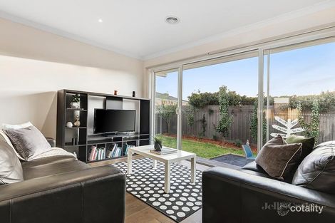 Property photo of 2/747 Warrigal Road Bentleigh East VIC 3165
