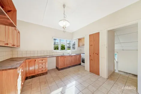 Property photo of 11 Sunny Avenue Wavell Heights QLD 4012