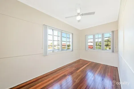 Property photo of 11 Sunny Avenue Wavell Heights QLD 4012