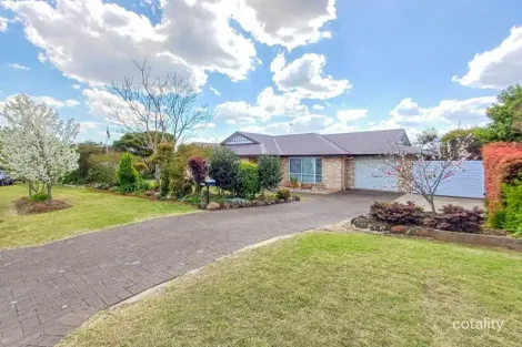 Property photo of 14 Vicky Avenue Crows Nest QLD 4355