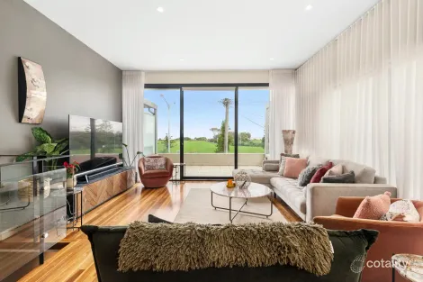 2/65 Marine Pde, Elwood, VIC 3184