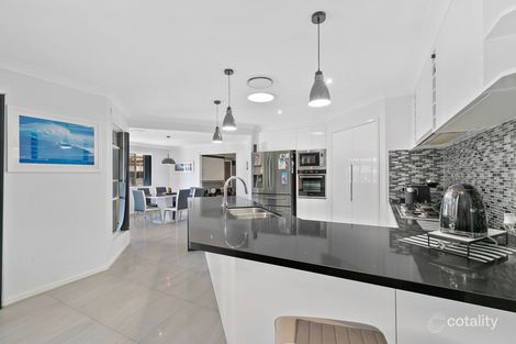 Property photo of 6 Kelby Close Redland Bay QLD 4165