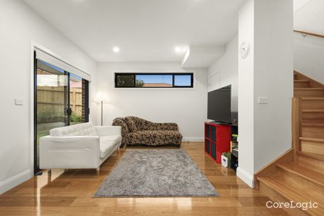 Property photo of 2/34 Baratta Street Doncaster East VIC 3109