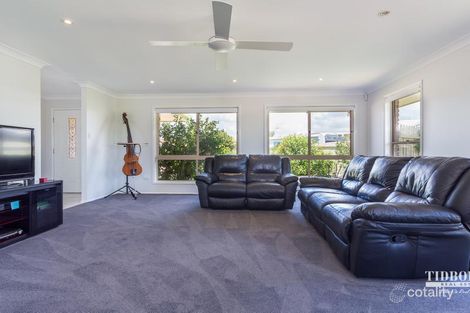 Property photo of 12 Pin Oak Crescent Victoria Point QLD 4165