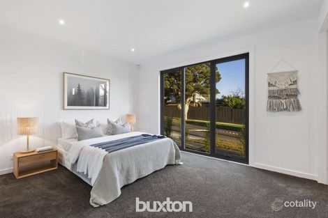 Property photo of 8 Blamey Street Bentleigh East VIC 3165