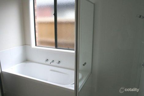 Property photo of 18 Boland Drive Lyndhurst VIC 3975