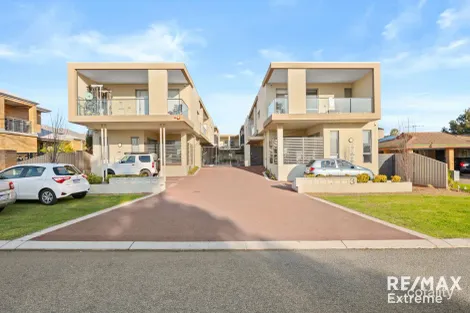 8/3 Oak St, Cannington, WA 6107