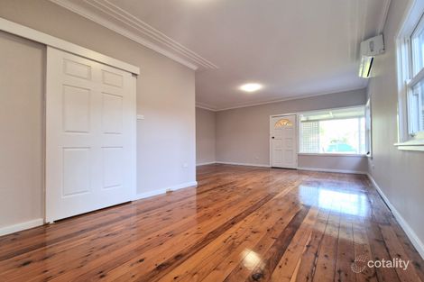 Property photo of 6 Smee Avenue Roselands NSW 2196