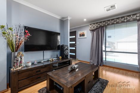 Property photo of 8 Montpellier Way Piara Waters WA 6112
