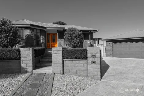 24 Dadswell Ct, Sunbury, VIC 3429