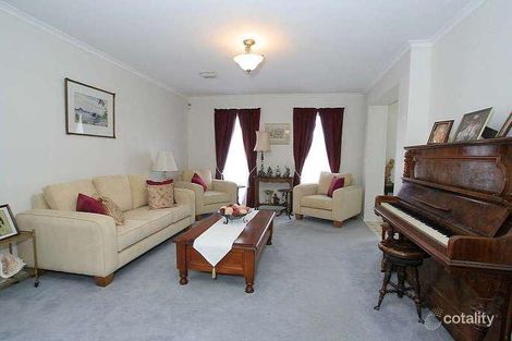 Property photo of 17 Eliza Close Bayswater VIC 3153