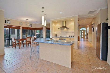 Property photo of 4 Avoca Place Taylors Hill VIC 3037