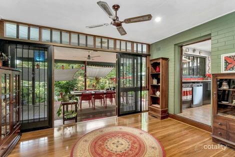 Property photo of 6 Crowley Close Whitfield QLD 4870