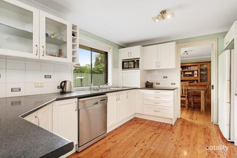 Property photo of 16 Crawford Avenue Tenambit NSW 2323