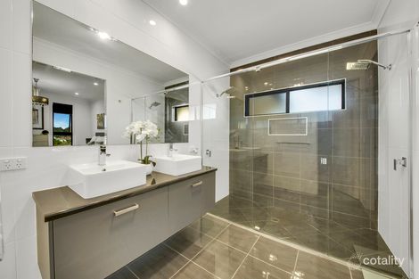 Property photo of 10 Stockman Drive Benaraby QLD 4680