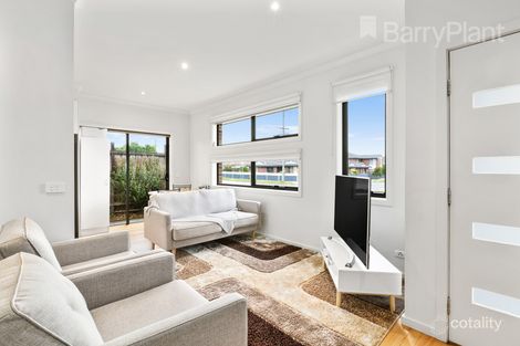 Property photo of 15 Dorset Road Pascoe Vale VIC 3044