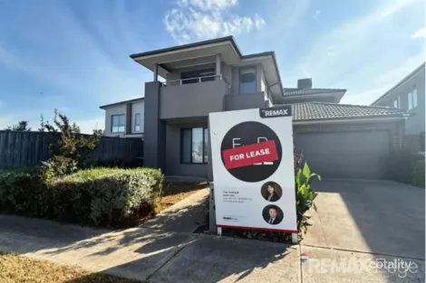 Property photo of 17 Semblance Drive Tarneit VIC 3029