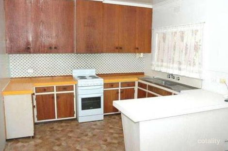 Property photo of 7 Glen Elwyn Avenue Glengarry VIC 3854