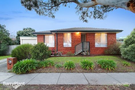 14 Balmoral Way, Pakenham, VIC 3810