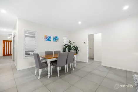 Property photo of 5 Waderbird Crescent Pelican Waters QLD 4551