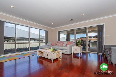 Property photo of 10 Nano Street Googong NSW 2620