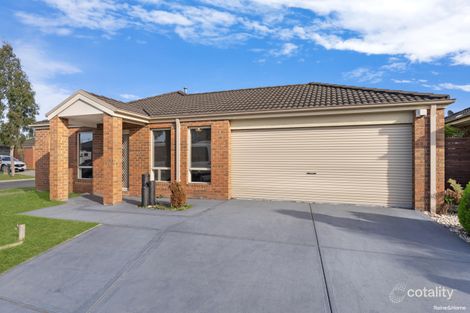 Property photo of 25 Scarlet Crescent Pakenham VIC 3810