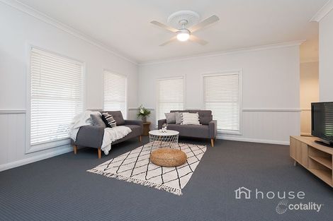 Property photo of 9 Oppermann Court Meadowbrook QLD 4131
