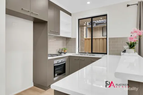 Property photo of 3 Carioca Drive Munno Para SA 5115