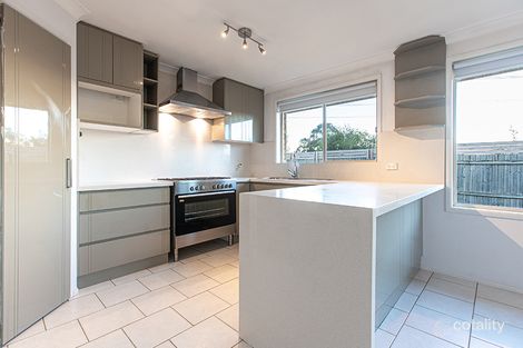 Property photo of 25 Siena Close Prestons NSW 2170