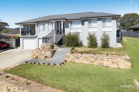 Property photo of 6 Shawcross Close Bowenfels NSW 2790
