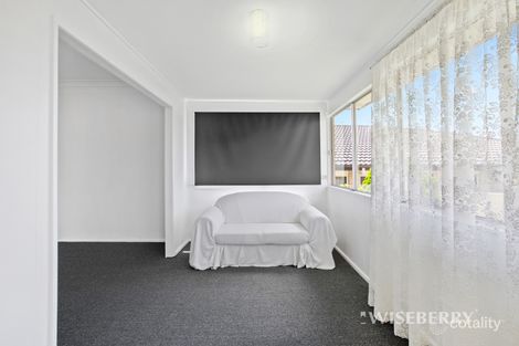 Property photo of 170 Winbin Crescent Gwandalan NSW 2259