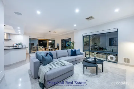 Property photo of 158 Delgado Parade Iluka WA 6028