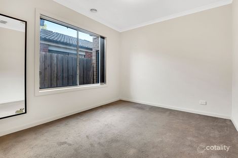Property photo of 22 Burnside Way Mernda VIC 3754
