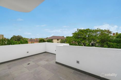 Property photo of 5/10 Ellesmere Road Windsor VIC 3181