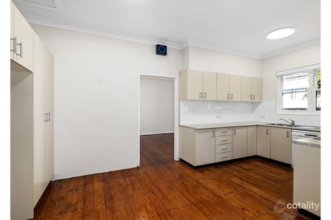 Property photo of 18 Eastern Valley Way Northbridge NSW 2063