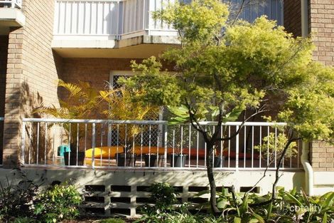Property photo of 2/14 Mawarra Street Palm Beach QLD 4221