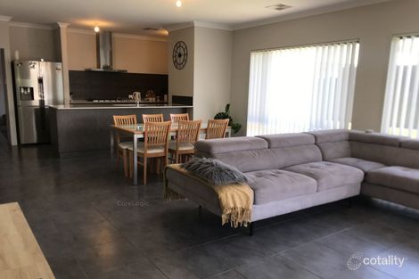 Property photo of 14 Nullagine Road Banksia Grove WA 6031