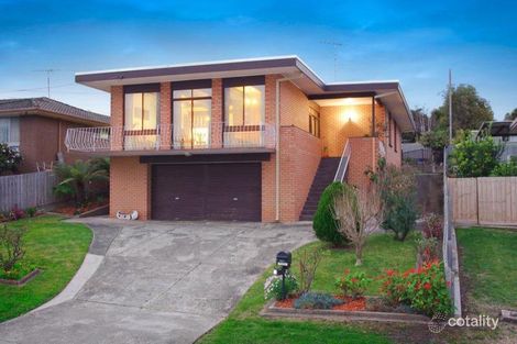 2 Shoubra Ct, Highton, VIC 3216
