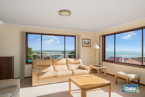 Property photo of 44 Panorama Drive San Remo VIC 3925