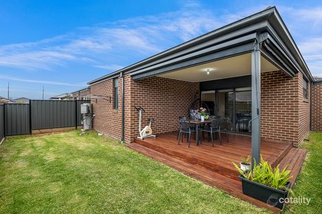 Property photo of 10 Landor Way Craigieburn VIC 3064