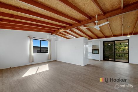 Property photo of 8 Polmaise Street Boyne Island QLD 4680