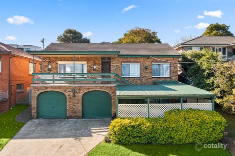 8 Gloria Cres, Lake Heights, NSW 2502