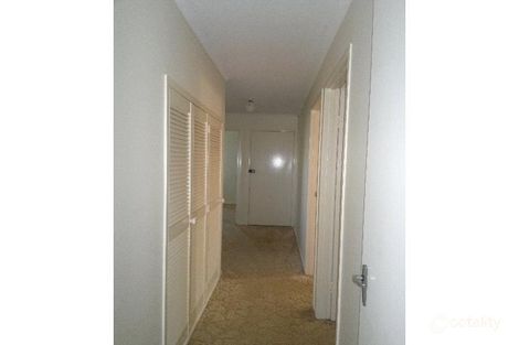 Property photo of 4 Bingara Street Mount Lofty QLD 4350