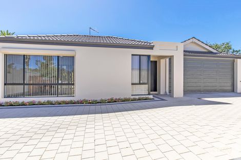 Property photo of 4/12 Selsfield Place Balga WA 6061
