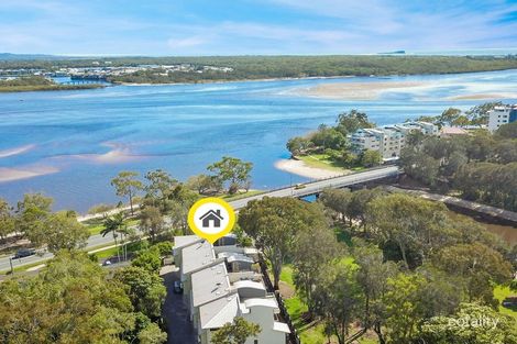 Property photo of 2/3 Bradman Avenue Maroochydore QLD 4558
