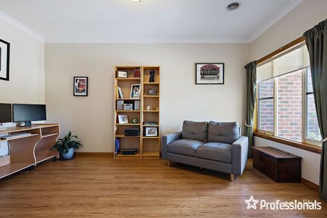 Property photo of 6 Longfellow Avenue Mooroolbark VIC 3138